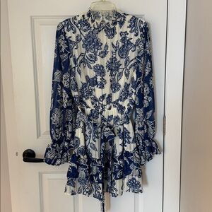 Floral Blue and White Long Sleeve Dress